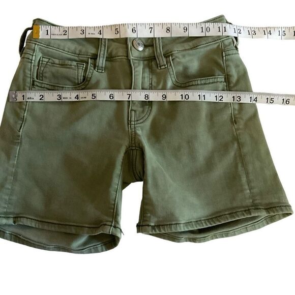 American Eagle Shorts Midi Super Stretch Twill Army Green Button Zip Closure 00 - Picture 6 of 8